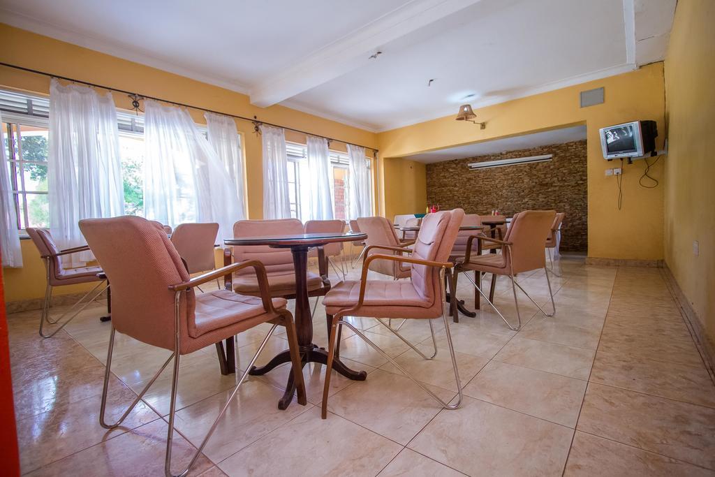 Jinja Safari Hotel Eksteriør billede