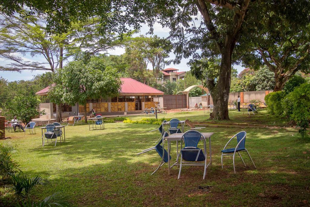 Jinja Safari Hotel Eksteriør billede